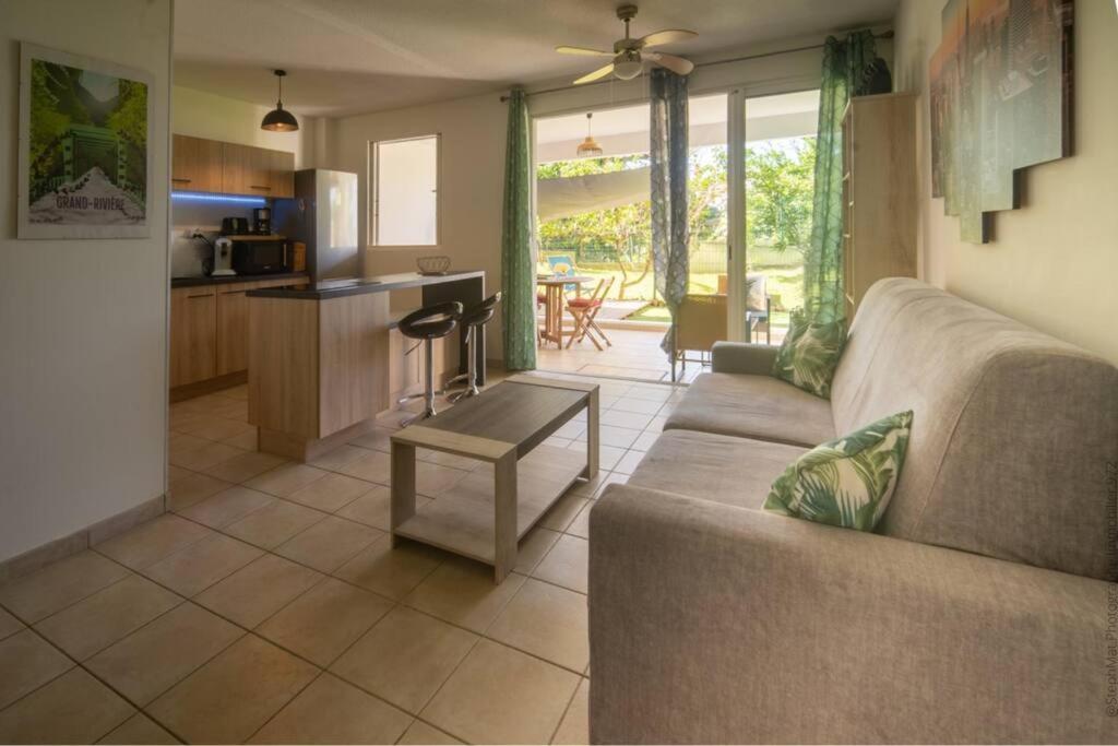 Spacieux T2 Avec Exterieur : Chez Thomas Les Trois-Ilets Exterior foto